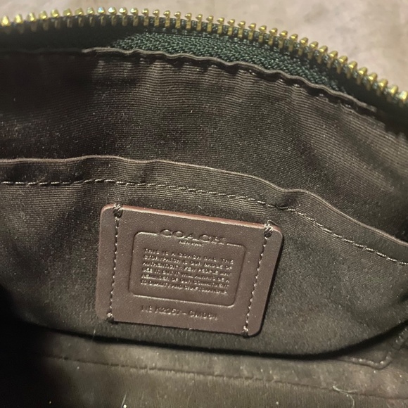 Coach Teri Shoulder Bag Pebbled Leather Black - Picture 3 of 4